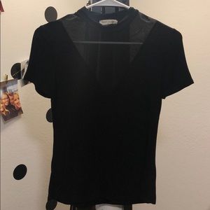 Mesh v neck tee